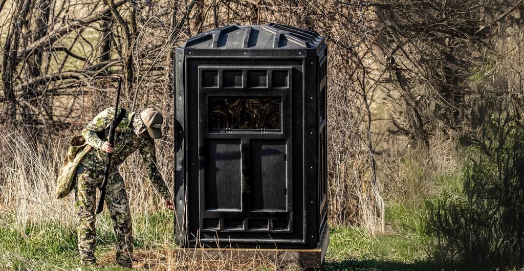 Bow Hunting Blind Concealment